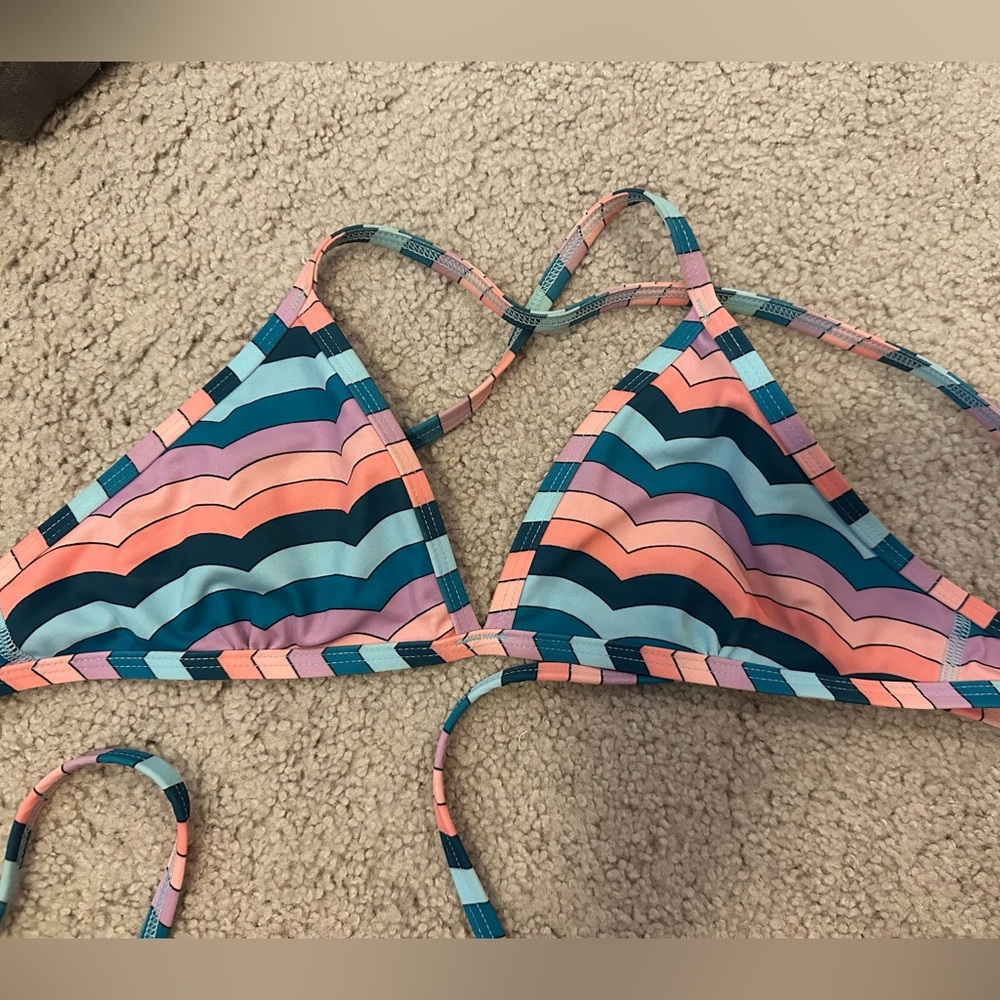 Jolyn swim bikini top, style Triangle, size M